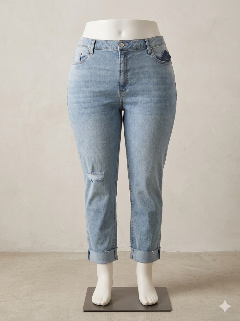 crown & ivy Light Wash Cropped Jeans with Cuffed Hem Size 20W NWT